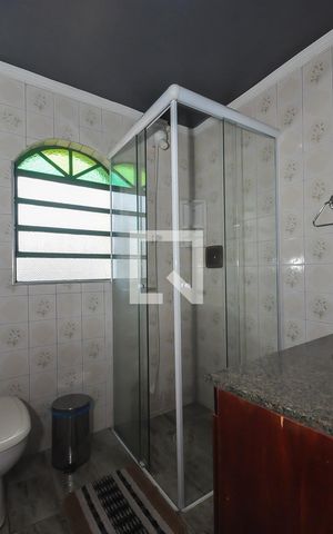 Casa à venda com 280m², 6 quartos e 3 vagas Casa à venda com 280m², 6 quartos e 3 vagasBanheiro Suíte da Casa 1