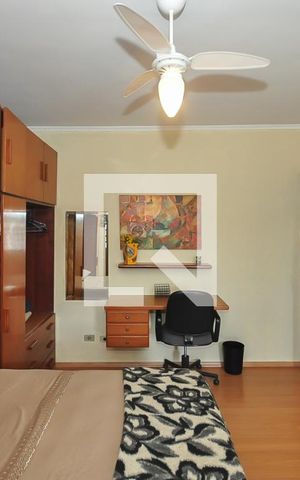 Casa à venda com 280m², 6 quartos e 3 vagas Casa à venda com 280m², 6 quartos e 3 vagasSuíte da Casa 1