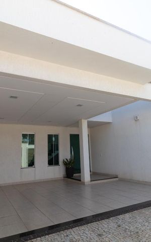 Casa para alugar com 297m², 3 quartos e 4 vagasEntrada