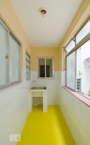 Apartamento à venda com 100m², 2 quartos e sem vagaLavanderia