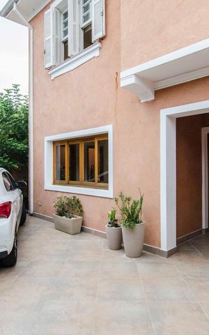 Casa à venda com 200m², 3 quartos e 2 vagasGaragem