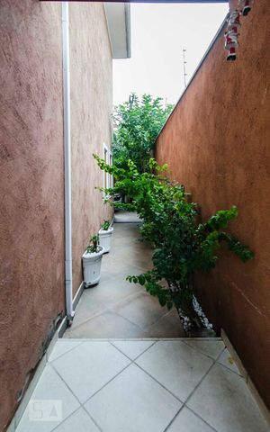 Casa à venda com 200m², 3 quartos e 2 vagasQuintal