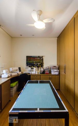 Casa à venda com 200m², 3 quartos e 2 vagasQuarto 1