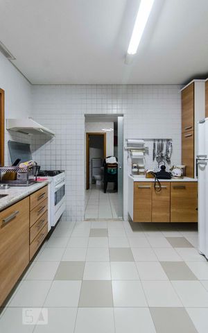 Casa à venda com 200m², 3 quartos e 2 vagasCozinha