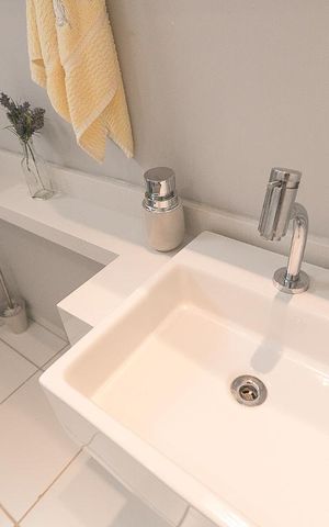Apartamento à venda com 89m², 2 quartos e 2 vagasBanheiro 
