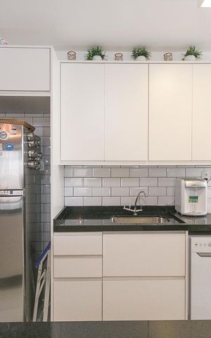 Apartamento à venda com 89m², 2 quartos e 2 vagasCozinha 