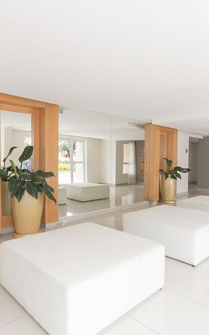 Apartamento à venda com 89m², 2 quartos e 2 vagasHall de entrada 
