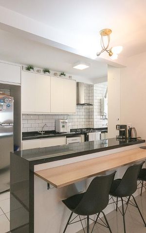 Apartamento à venda com 89m², 2 quartos e 2 vagasCozinha 
