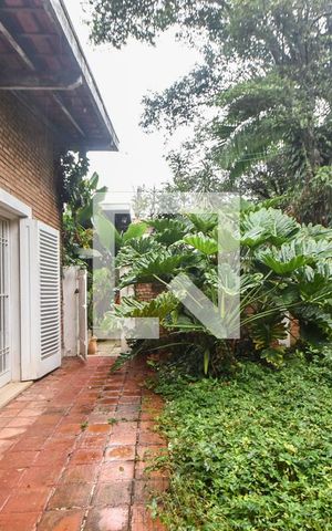 Casa à venda com 400m², 3 quartos e 4 vagasVaranda Suíte 01
