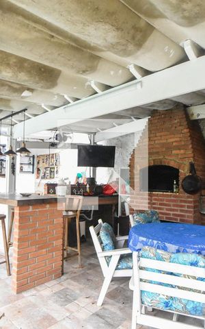 Casa à venda com 400m², 3 quartos e 4 vagasChurrasqueira 