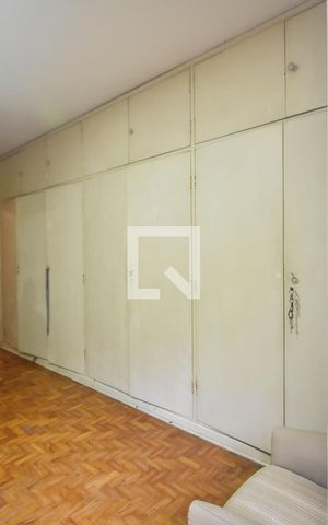Casa à venda com 400m², 3 quartos e 4 vagasSuíte 01