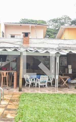Casa à venda com 400m², 3 quartos e 4 vagasPiscina 
