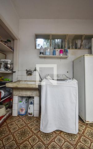 Casa à venda com 400m², 3 quartos e 4 vagasLavanderia 