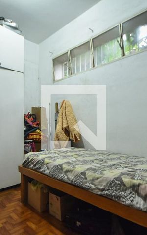 Casa à venda com 400m², 3 quartos e 4 vagasQuarto de Serviços 
