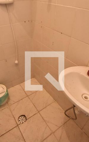 Casa à venda com 400m², 3 quartos e 4 vagasBanheiro de Serviços 