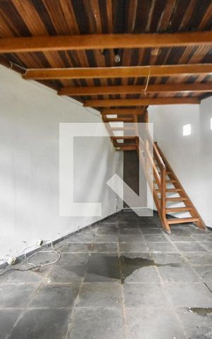 Casa à venda com 400m², 3 quartos e 4 vagasSala 