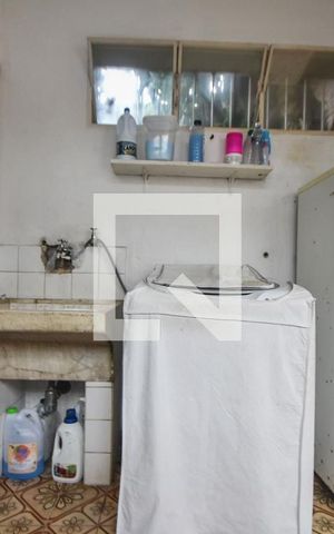 Casa à venda com 400m², 3 quartos e 4 vagasLavanderia 