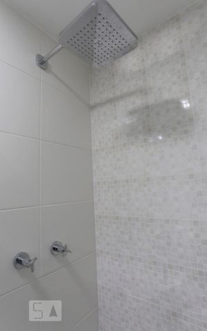 Studio para alugar com 31m², 1 quarto e sem vaga Studio para alugar com 31m², 1 quarto e sem vagaBanheiro