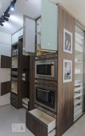 Studio para alugar com 31m², 1 quarto e sem vaga Studio para alugar com 31m², 1 quarto e sem vagaEstudio Ármario