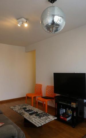 Apartamento à venda com 80m², 2 quartos e 1 vaga Apartamento à venda com 80m², 2 quartos e 1 vagaSala de Estar