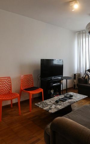 Apartamento à venda com 80m², 2 quartos e 1 vaga Apartamento à venda com 80m², 2 quartos e 1 vagaSala de Estar
