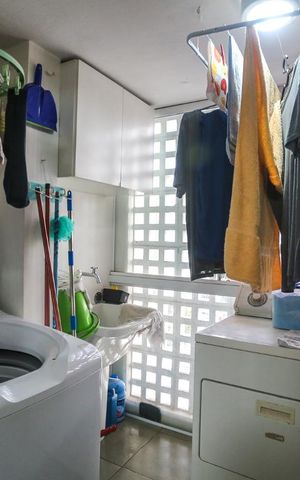 Apartamento à venda com 80m², 2 quartos e 1 vaga Apartamento à venda com 80m², 2 quartos e 1 vagaLavanderia