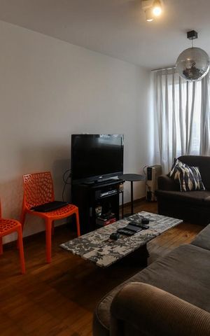 Apartamento à venda com 80m², 2 quartos e 1 vaga Apartamento à venda com 80m², 2 quartos e 1 vagaSala de Estar