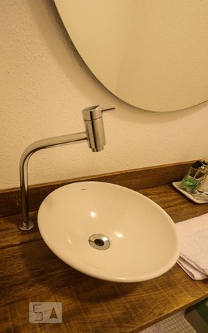 Apartamento à venda com 80m², 2 quartos e 1 vaga Apartamento à venda com 80m², 2 quartos e 1 vagaLavabo