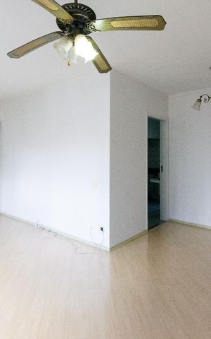 Apartamento à venda com 90m², 3 quartos e 1 vaga Apartamento à venda com 90m², 3 quartos e 1 vagaSala