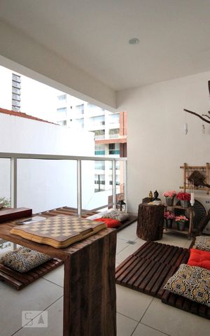 Apartamento para alugar com 41m², 1 quarto e 1 vagaVaranda