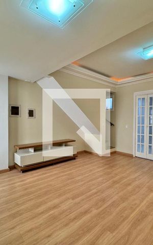 Casa de condomínio para alugar com 109m², 3 quartos e 1 vaga Casa de condomínio para alugar com 109m², 3 quartos e 1 vagaSala