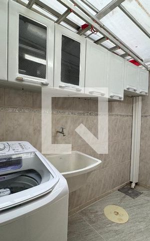 Casa de condomínio para alugar com 109m², 3 quartos e 1 vaga Casa de condomínio para alugar com 109m², 3 quartos e 1 vagaÁrea de Serviço
