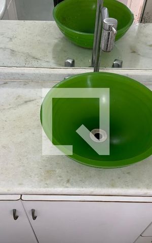 Casa de condomínio para alugar com 109m², 3 quartos e 1 vaga Casa de condomínio para alugar com 109m², 3 quartos e 1 vagaSite 1 - Banheiro