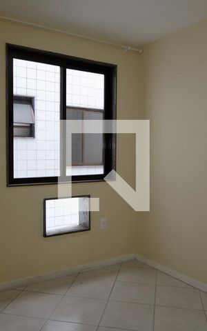 Apartamento à venda com 158m², 3 quartos e 2 vagas Apartamento à venda com 158m², 3 quartos e 2 vagasQuarto 2
