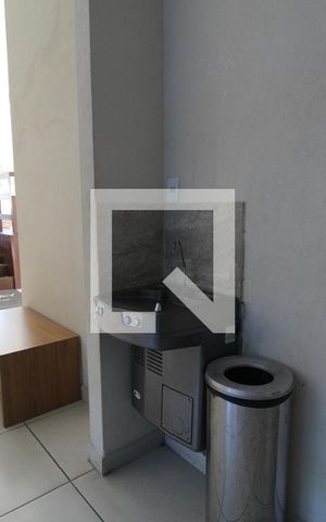 Apartamento para alugar com 68m², 2 quartos e 1 vagaÁrea comum