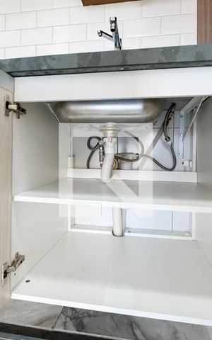 Apartamento para alugar com 35m², 1 quarto e sem vaga Apartamento para alugar com 35m², 1 quarto e sem vagaCozinha - Armários