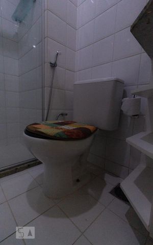 Apartamento à venda com 96m², 3 quartos e 1 vaga Apartamento à venda com 96m², 3 quartos e 1 vagaBanheiro