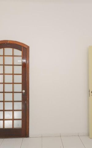 Casa para alugar com 350m², 5 quartos e 1 vagaQuarto 1