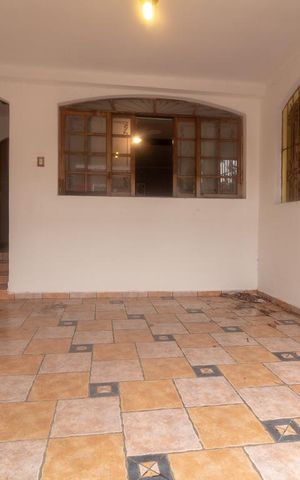 Casa de condomínio à venda com 100m², 2 quartos e 1 vaga Casa de condomínio à venda com 100m², 2 quartos e 1 vagaGaragem
