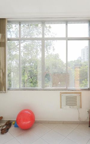 Apartamento à venda com 140m², 3 quartos e 3 vagasSuíte