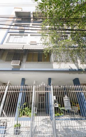 Apartamento à venda com 140m², 3 quartos e 3 vagasFachada