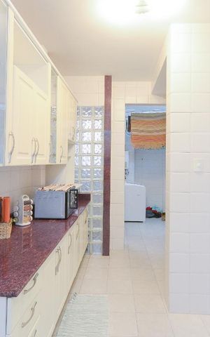 Apartamento à venda com 140m², 3 quartos e 3 vagasCozinha