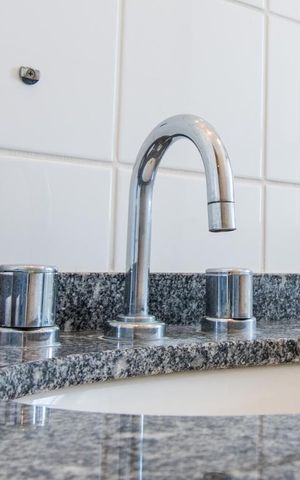 Apartamento para alugar com 67m², 2 quartos e 1 vagaBanheiro 1