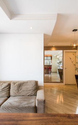 Apartamento para alugar com 67m², 2 quartos e 1 vagaSala