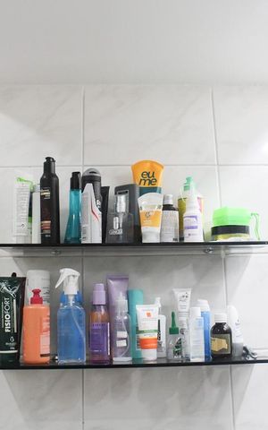 Apartamento à venda com 80m², 3 quartos e 1 vaga Apartamento à venda com 80m², 3 quartos e 1 vagaBanheiro social