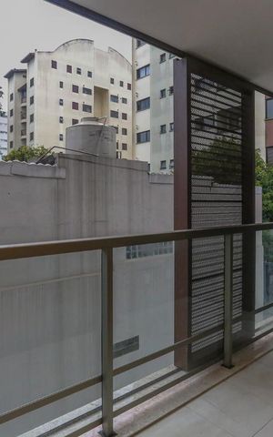 Studio para alugar com 31m², 1 quarto e 1 vaga Studio para alugar com 31m², 1 quarto e 1 vagaVaranda