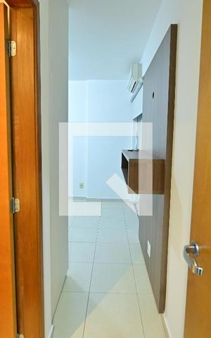 Apartamento à venda com 70m², 2 quartos e 2 vagasCorredor