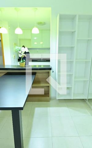Apartamento à venda com 70m², 2 quartos e 2 vagasSala/Cozinha
