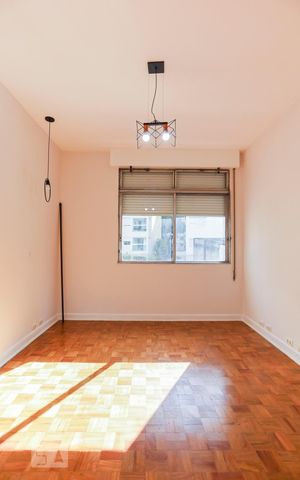 Apartamento à venda com 186m², 2 quartos e 1 vagaSuíte