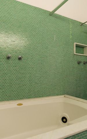 Apartamento à venda com 186m², 2 quartos e 1 vagaBanheiro da Suíte